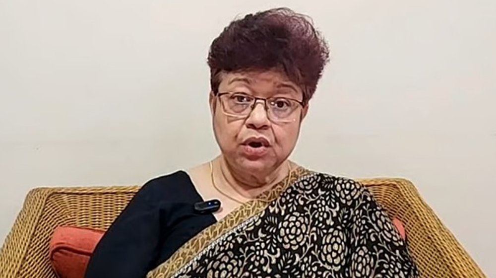‘নিকাব খুলতে বলিনি’, ঢাকা বিশ্ববিদ্যালয়ের সেই ঘটনায় শিক্ষকের ভিডিও বার্তা