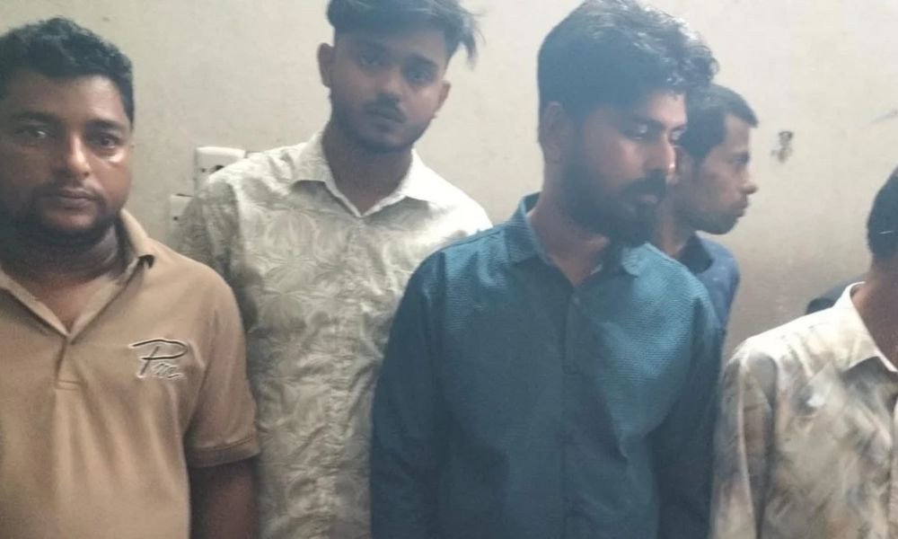 গৃহবধূকে দলবদ্ধ ধর্ষণের দায়ে ৬ জনের যাবজ্জীবন